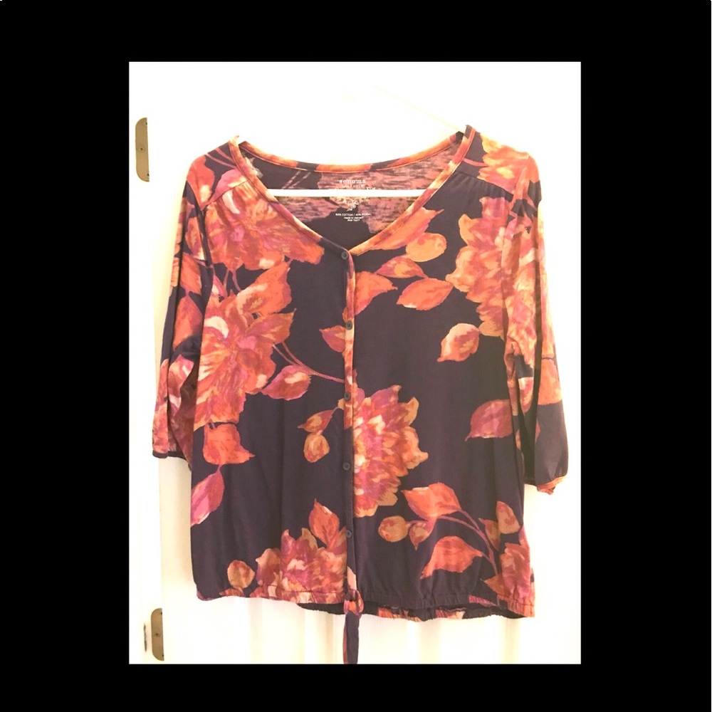 Cotton knit button down elastic at bottom and tie